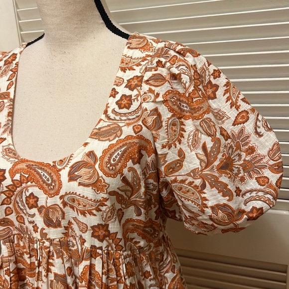 By Anthropologie Puff-Sleeve Babydoll Blouse in Orange Motif, Size Medium, NWOT - Picture 10 of 17
